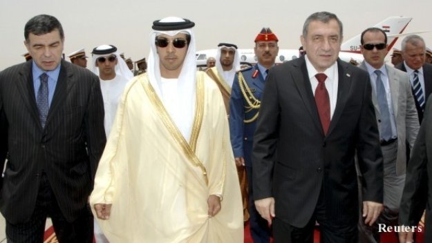 Шейх Мансур ще пренебрегне решителния мач срещу КПР