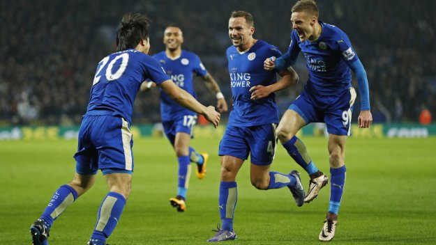 Приказката продължава! "Лисиците" крачат уверено към титлата + ВИДЕО