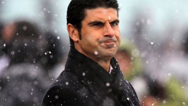 Левски търси нови играчи