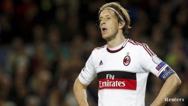 Агентът на Амброзини: Клиентът ми ще изчака решението на Милан