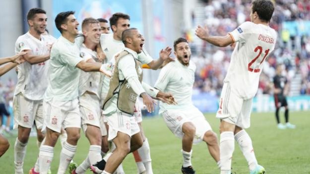 Проблеми за "Ла Фурия" преди големия мач! Основен играч е под въпрос