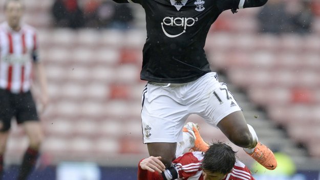 Напрежение в Саутхямптън заради напускането на Почетино