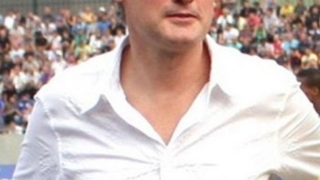 Лудогорец продава половин отбор