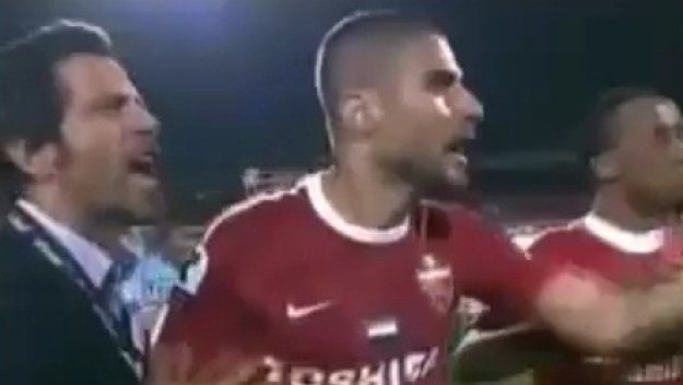 Вратар удари Кике Санчес Флорес, наказаха го за 17 мача + ВИДЕО
