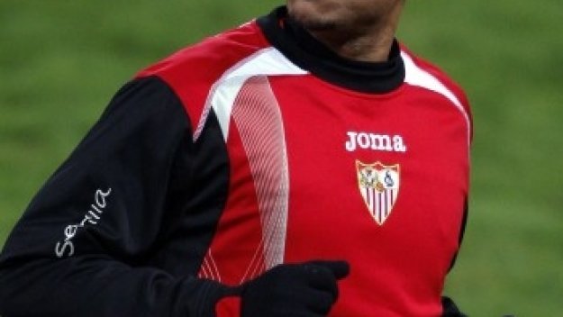 Фабиано навит да играе в Италия