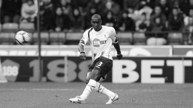 Изиграл 240 мача във Висшата лига загина в катастрофа