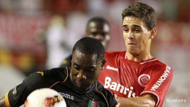 Оскар: Не съм подписвал нищо с Челси