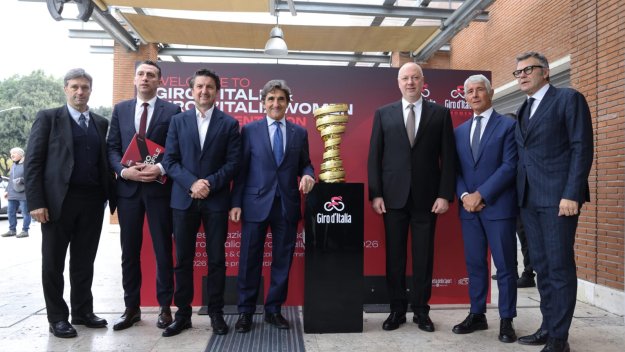 Министър Пешев: Домакинството на Giro d’Italia е исторически момент за България