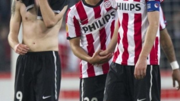 ПСВ и Твенте с победи в Холандия