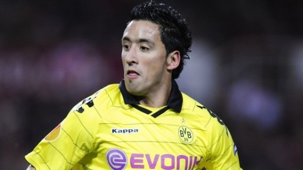 Дортмунд засилва Бариос в Русия