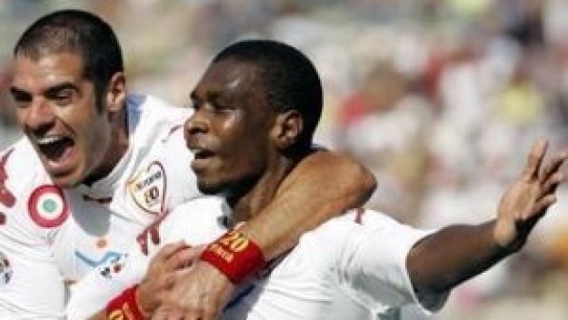Рома излезе първа след 2:0 над Реджина