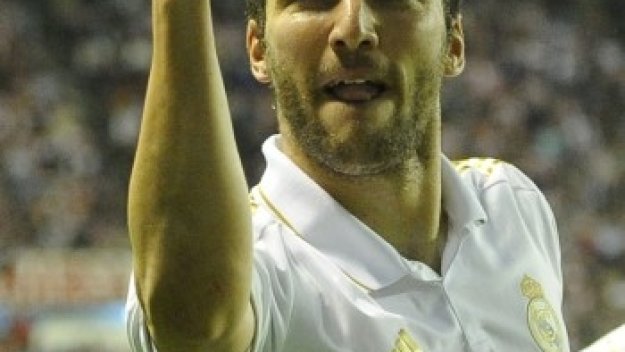 Игуаин с епична &quot;греда&quot; + ВИДЕО