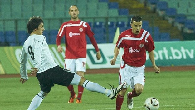 Само една въпросителна за Кокала преди мача с ЦСКА