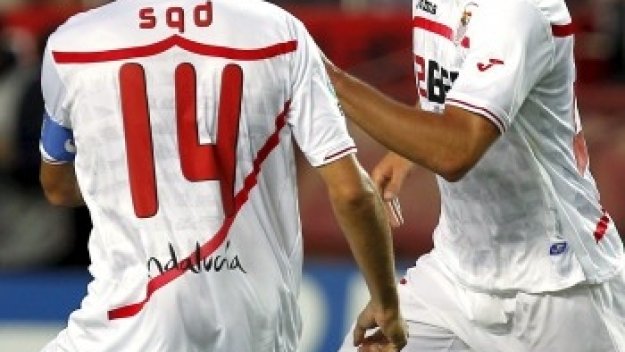 Севиля измъкна 3:2 срещу Виляреал