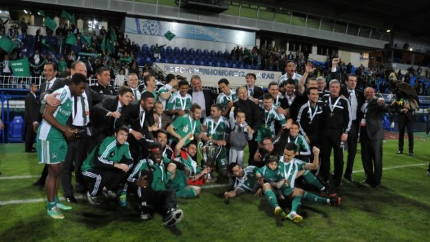 Стойчо Стоев остава треньор на "орлите"