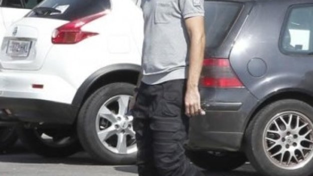 Валенсия без Албелда за месец