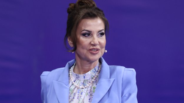 Илиана Раева към Наско Сираков: Достоен, уважаван и обичан!