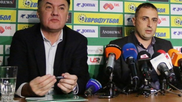 Петев се жалва: Паднахме се в най-трудната група
