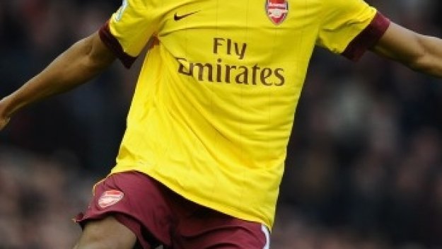 Абу Диаби аут за мача с Болтън и под въпрос за дербито с Юнайтед