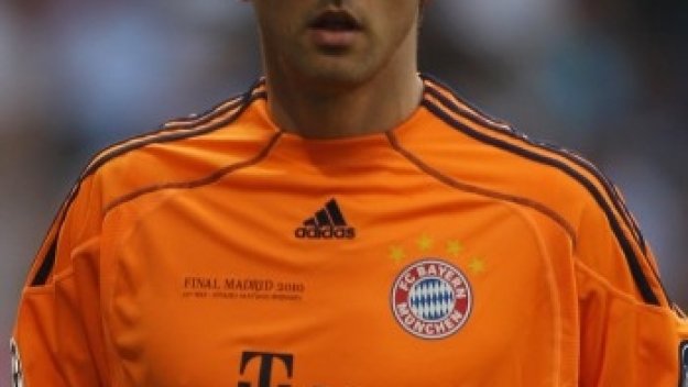 Бут се отказва, препоръча Нойер за Байерн