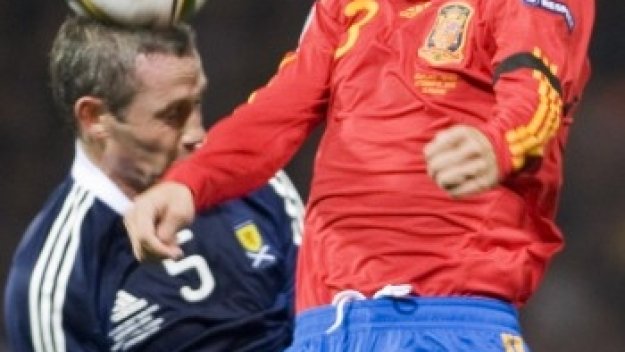 Йоренте измъкна Испания в Глазгоу