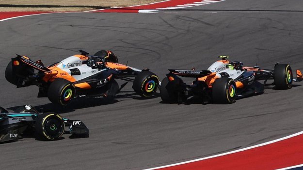 Шефовете на Макларън обвиниха другите за катастрофата на Оскар и Ландо