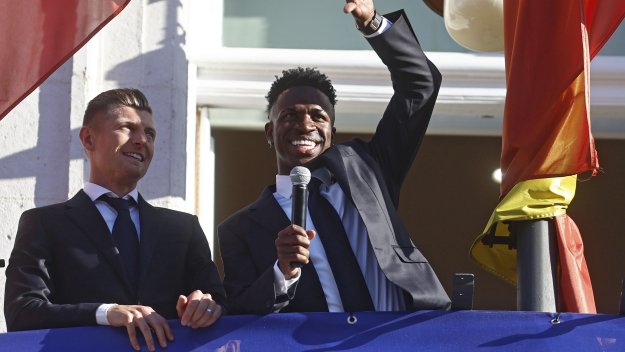 Кроос за Винисиус: Успокоявах го, защото влияеше на целия отбор в Реал