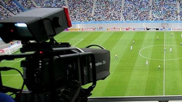 Мачовете по телевизията днес, 14 февруари