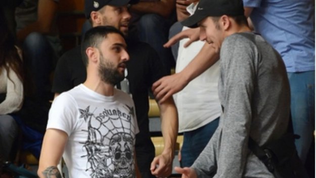 Влади Гаджев на сложен кръстопът