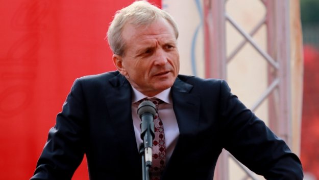 Васил Божков и Гриша Ганчев няма да присъстват на голямото дерби днес