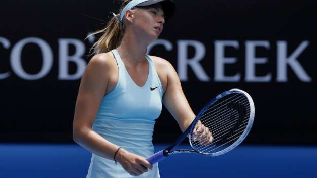 Шарапова изненадващо отпадна на 1/2-финалите в Париж