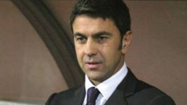 Костакурта се предложи на Милан