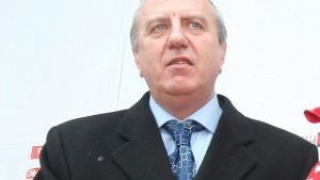 Томов пратил 100 хиляди лева на Юри Галев