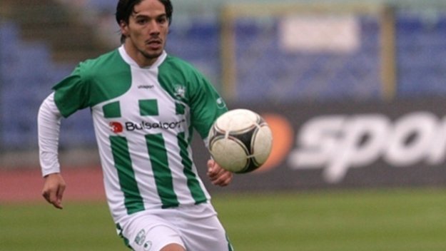 Португалски халф пред завръщане в Берое