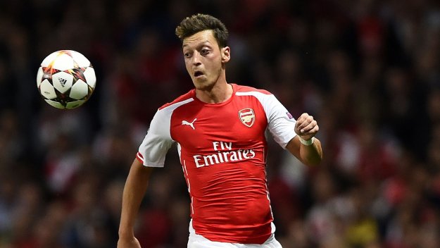 Венгер отказал да продаде Йозил на Байерн