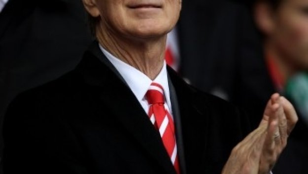 Джон Хенри: Искаме да останем на &quot;Анфийлд&quot;, но може и да се преместим