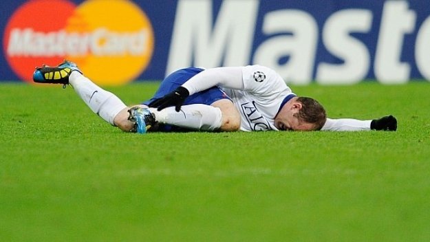 Най-лошият кошмар за Юнайтед се сбъдна - Уейн Руни аут за месец