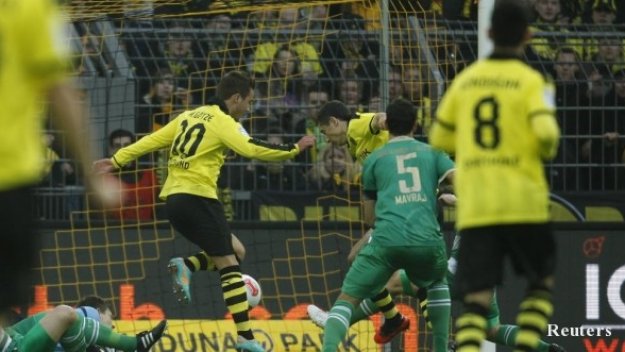 Дортмунд не допусна изненада срещу Гройтер Фюрт