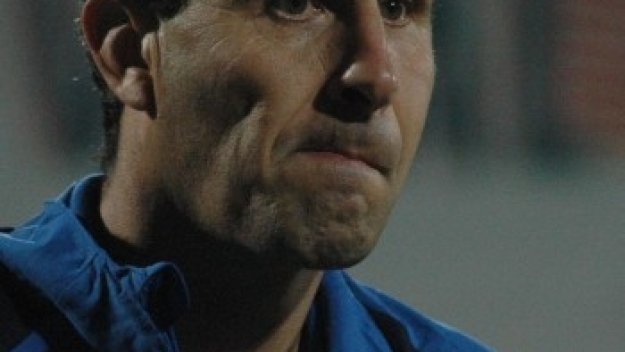 Левски отново се насочва към Херо