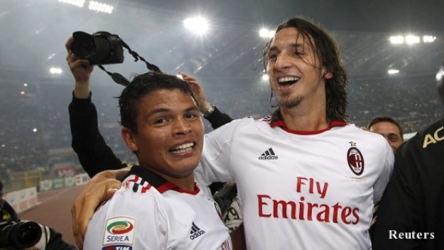 ПСЖ дава 62 милиона за Ибра и Тиаго Силва