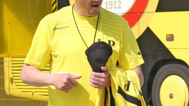 Любо Пенев официално бе представен за треньор на Ботев