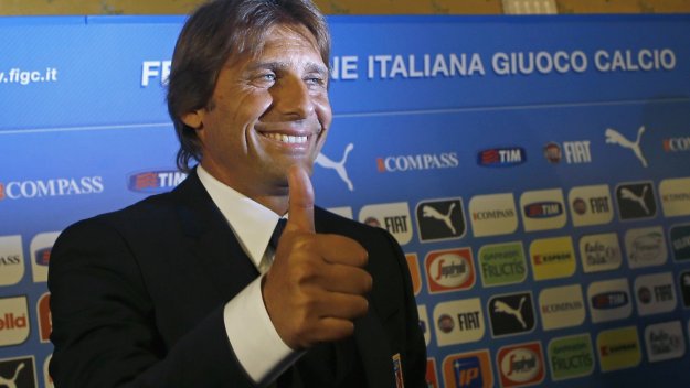 Конте отсвири Балотели