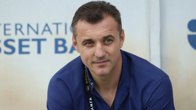 Генчев реши кой ще вкарва на Локо Пловдив