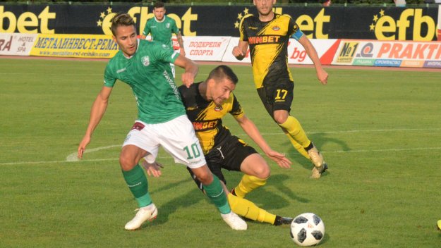 Драма в края! Берое обърна Ботев в битка №100 за Тракия