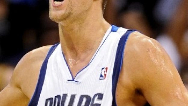 Далас нанесе първа загуба на Хорнетс