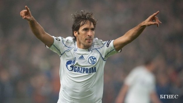 Раул безкрайно щастлив от двата си гола срещу Апоел (Тел Авив)