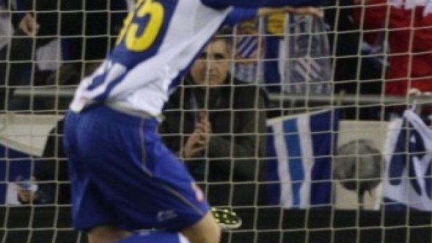 Литекс се подсилва с бивш играч на Арсенал