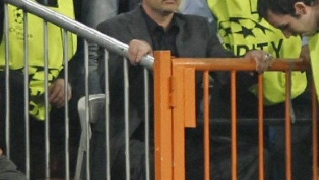 УЕФА удари Жозе с 5 мача наказание