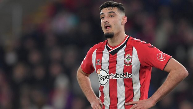 Уест Хем брои 30 млн. за албанец