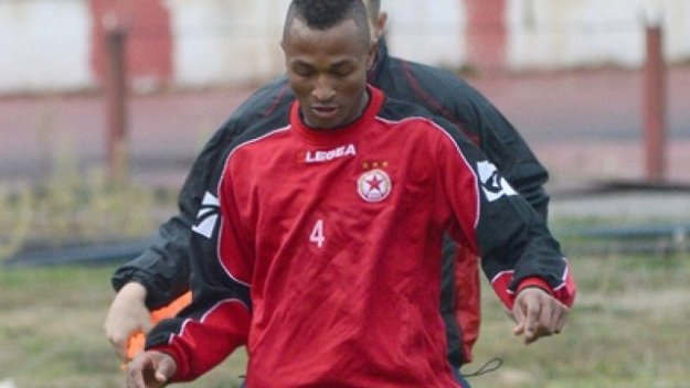 ЦСКА тества бивш футболист на Ливърпул още седмица